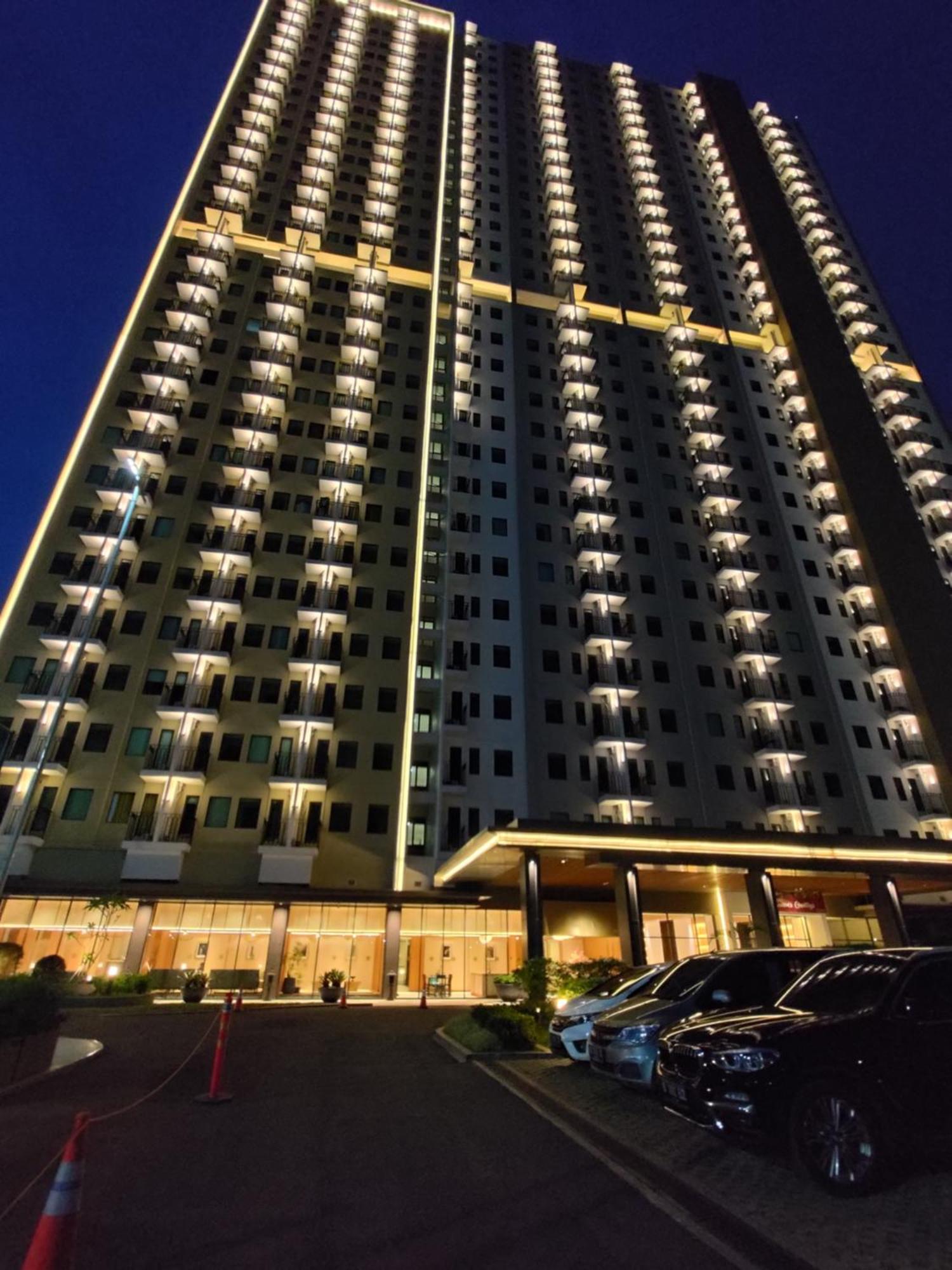 Hotel Osaka Pik2 Tangerang Extérieur photo
