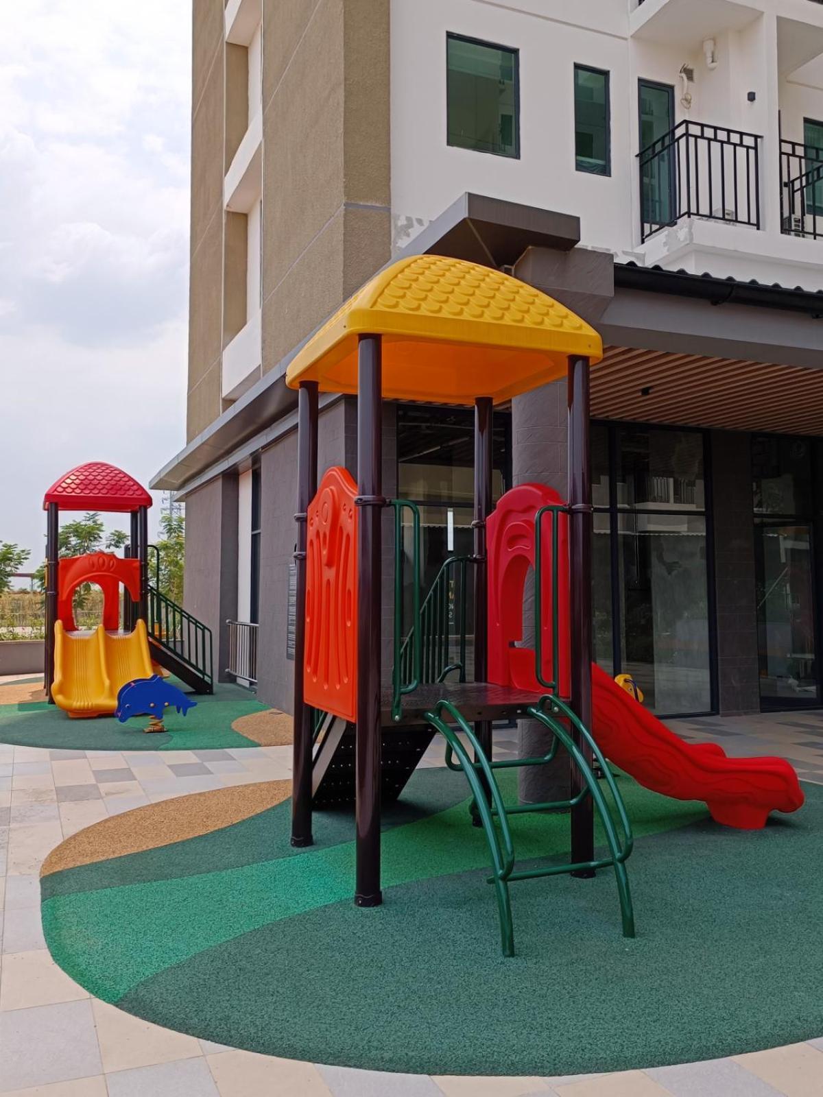 Hotel Osaka Pik2 Tangerang Extérieur photo